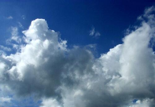 Dio si nasconde dietro una nube scriveva Padre Pio