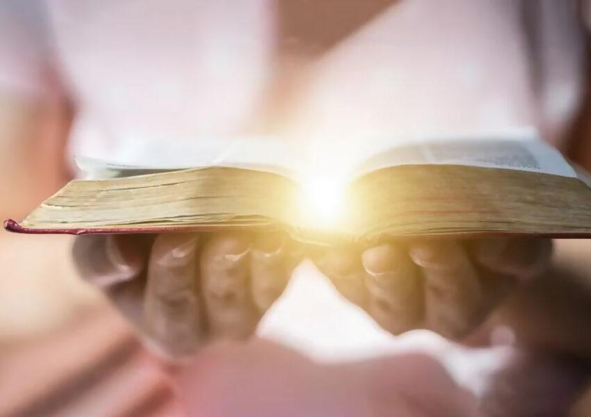 come farsi illuminare dalla parola di Dio