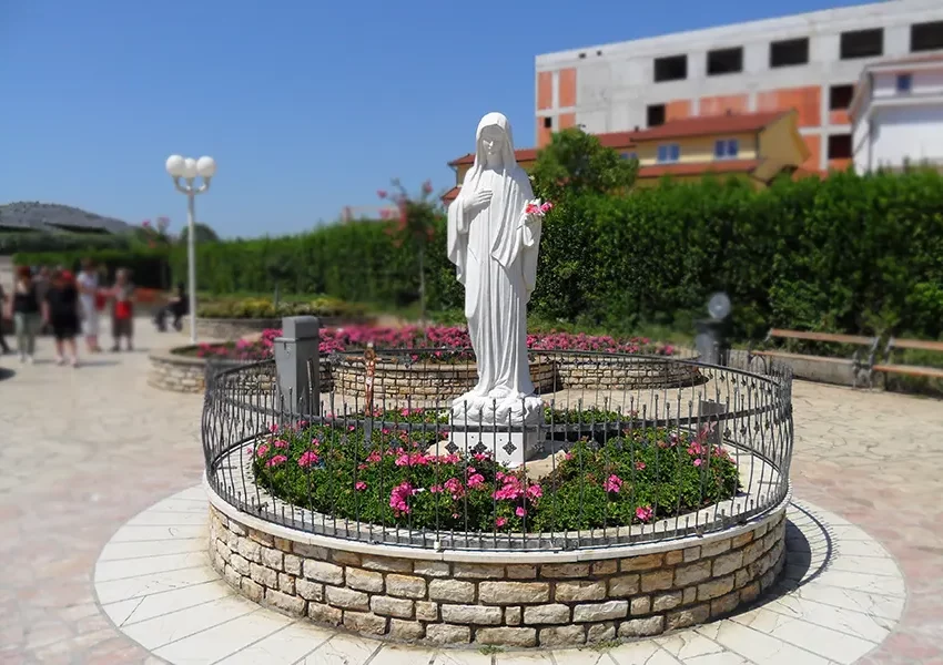 pellegrinaggio a medjugorje festa nella della divina misericordia